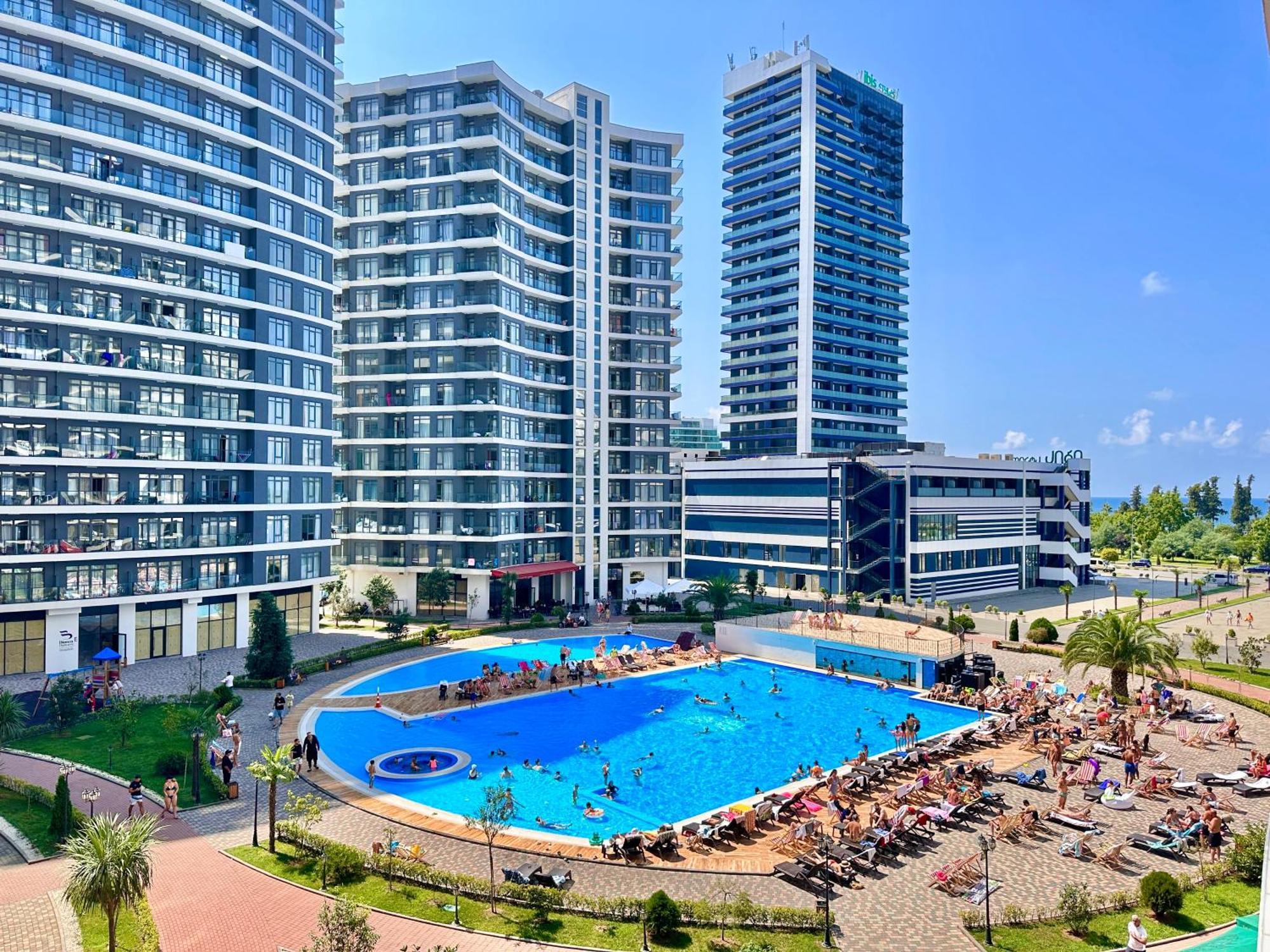 Batumi Boulevard Resort Buitenkant foto