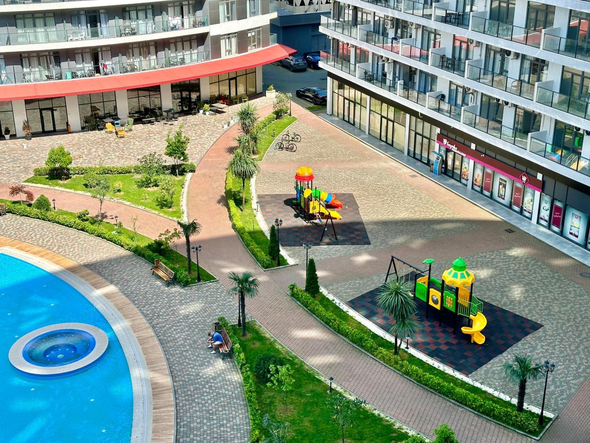 Batumi Boulevard Resort Buitenkant foto
