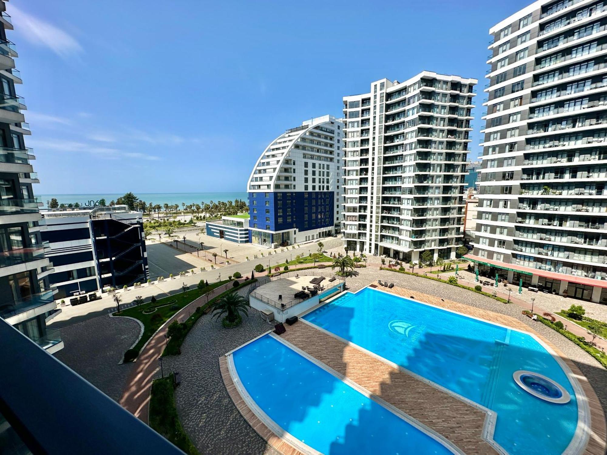 Batumi Boulevard Resort Buitenkant foto