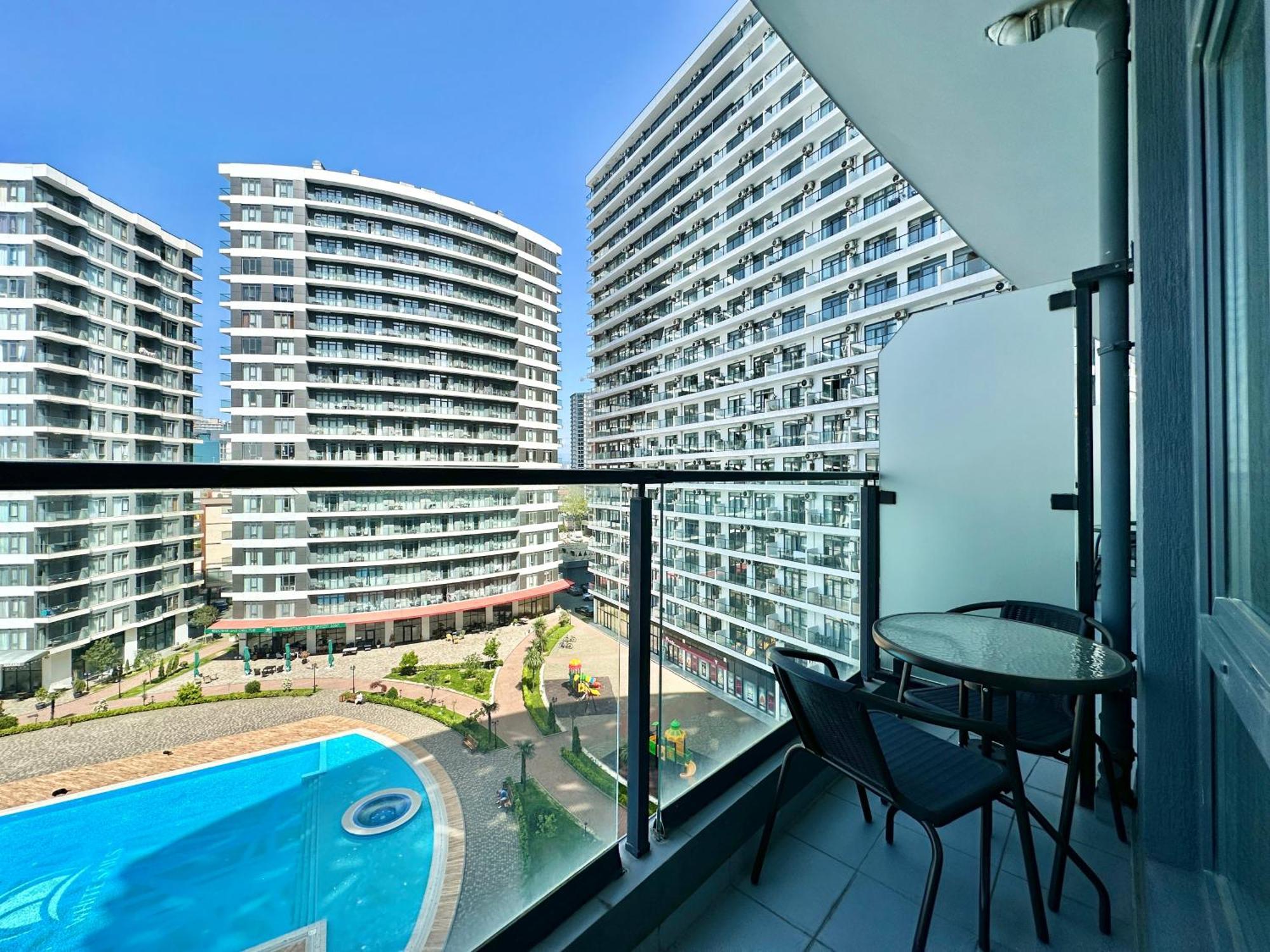 Batumi Boulevard Resort Buitenkant foto